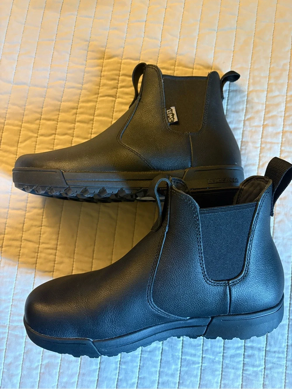 LEMS Chelsea Boots TUFF , Men’s size 7, Women’s 7.5